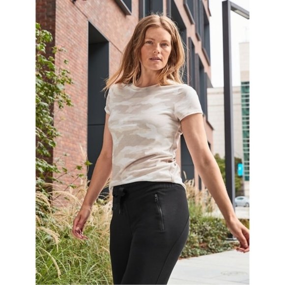 Athleta Recover Bounce Back Jogger Black - Picture 6 of 12